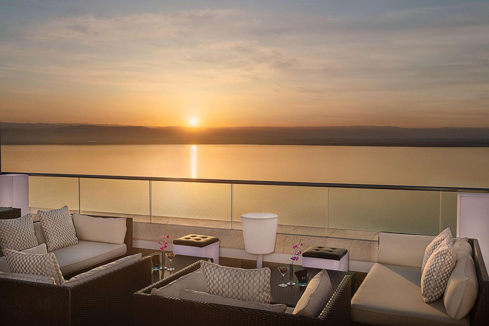 Hilton Dead Sea Resort & Spa Sweimeh Exterior foto View from the hotel