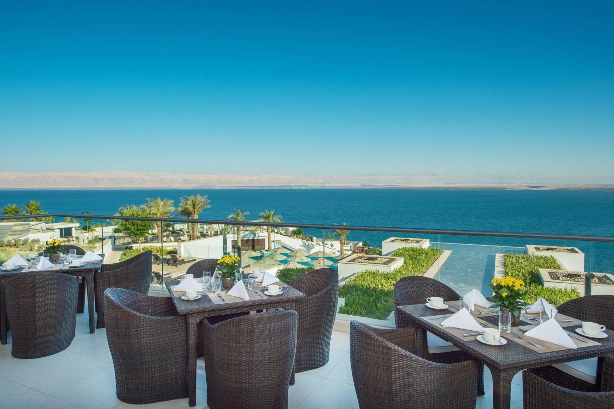 Hilton Dead Sea Resort & Spa Sweimeh Exterior foto View of the Dead Sea from the Kempinski Hotel