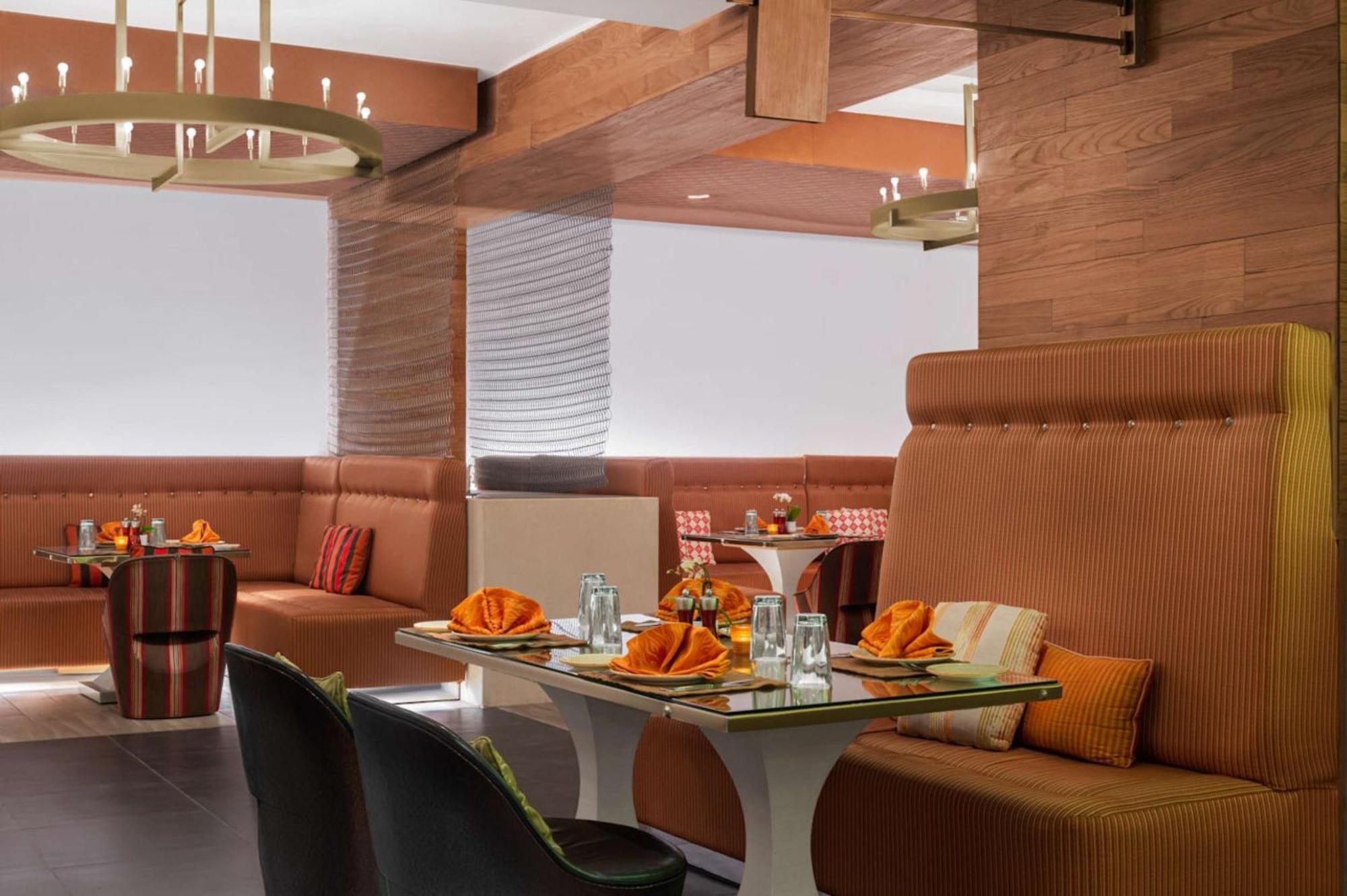 Hilton Dead Sea Resort & Spa Sweimeh Exterior foto The restaurant